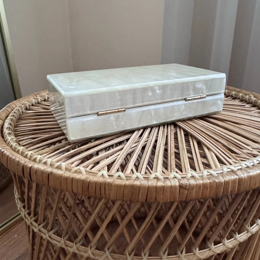 A New Day Marble Resin Clutch Bag - Picture 10 of 12